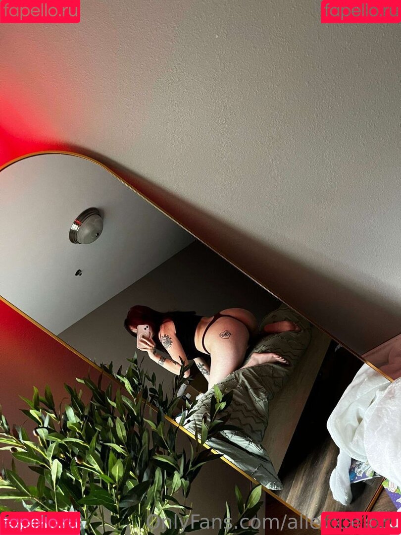 lleykt421 Onlyfans Photo Gallery 