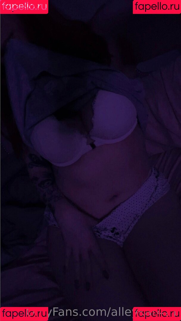 lleykt421 Onlyfans Photo Gallery 