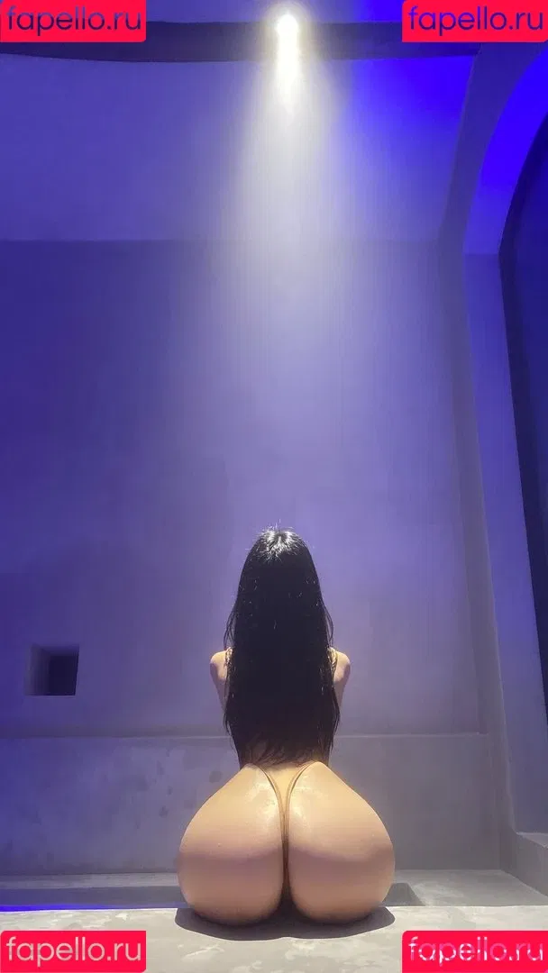 QiaonniuTT Onlyfans Photo Gallery 