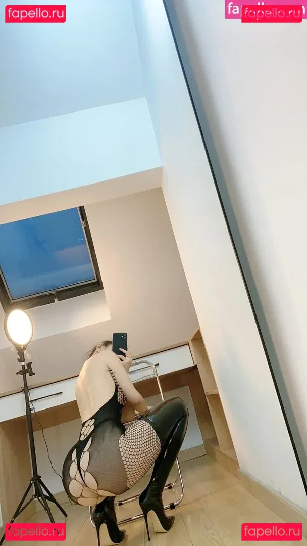 QiaonniuTT Onlyfans Photo Gallery 