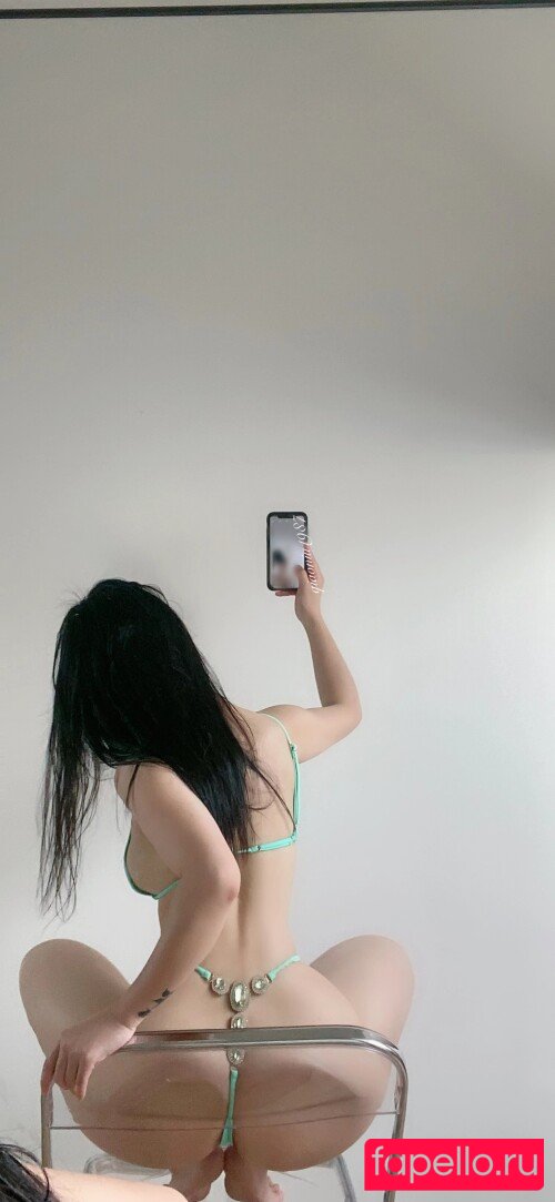 QiaonniuTT Onlyfans Photo Gallery 