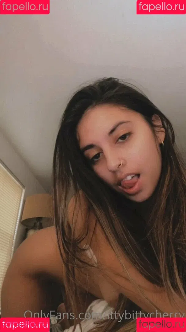 ittybittycherry Onlyfans Photo Gallery 