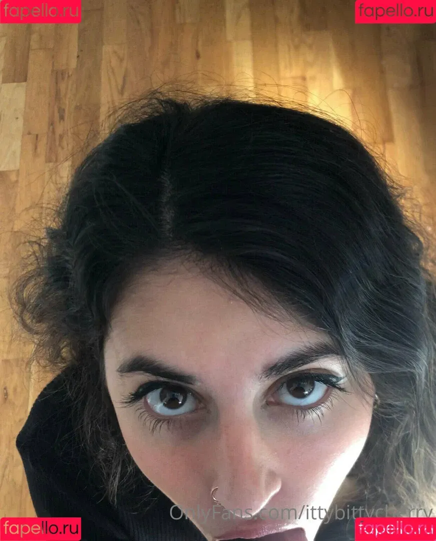 ittybittycherry Onlyfans Photo Gallery 