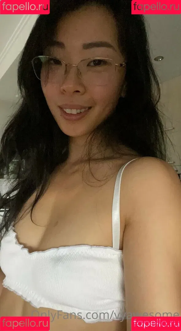 VyAwesome Onlyfans Photo Gallery 