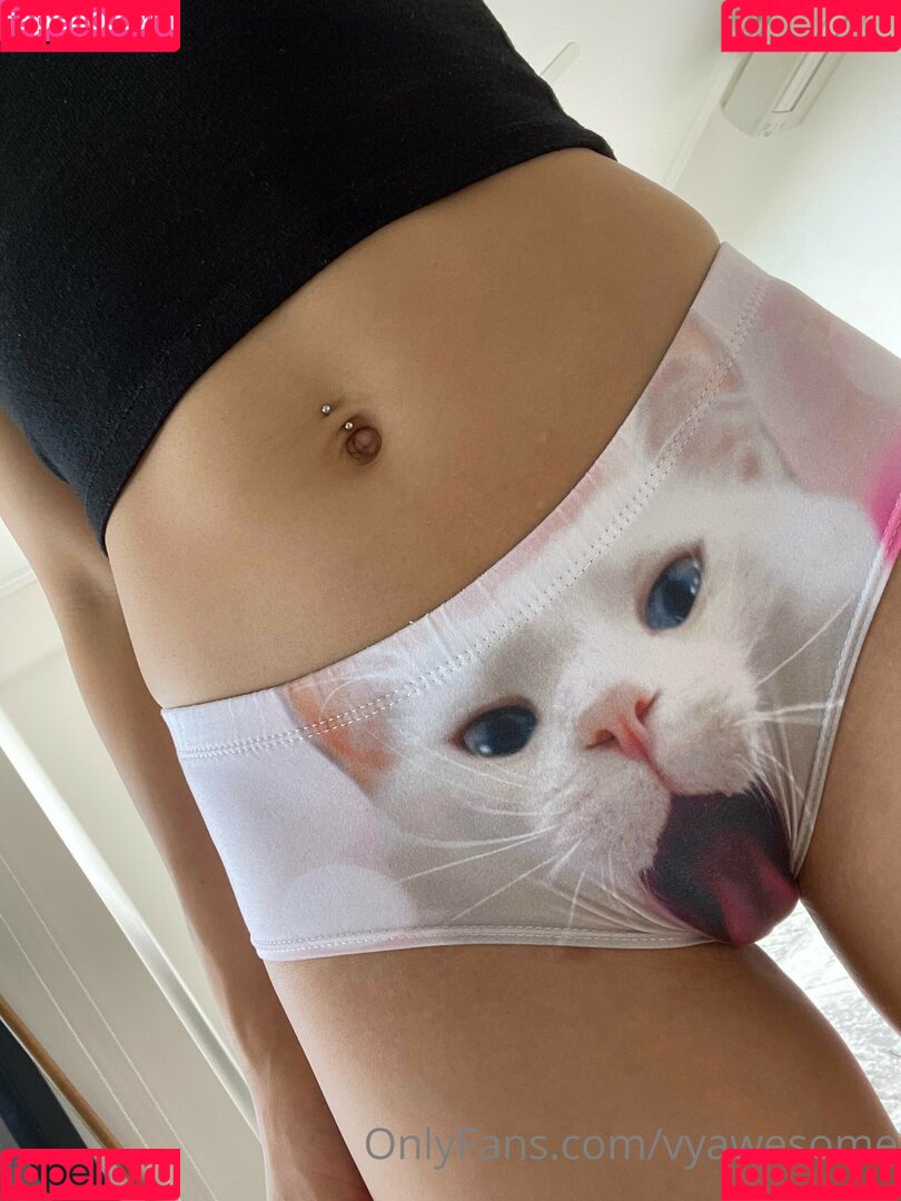 VyAwesome Onlyfans Photo Gallery 