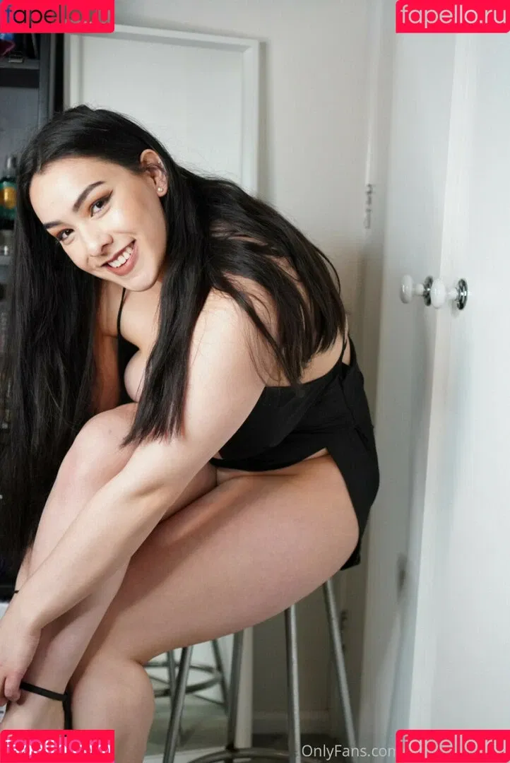 Leahgoeswilde Onlyfans Photo Gallery 