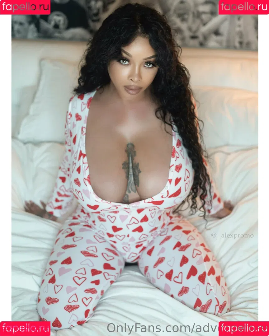 advoreefree Onlyfans Photo Gallery 