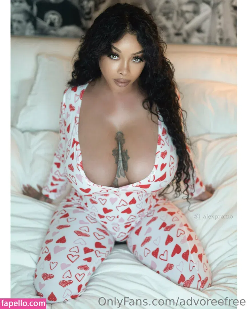 advoreefree Onlyfans Photo Gallery 