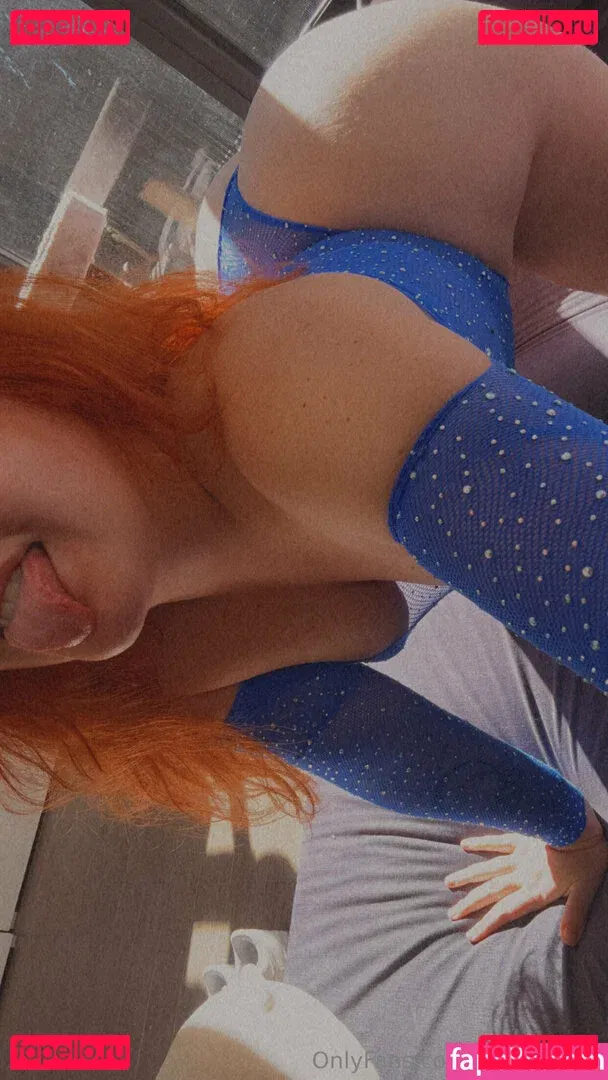 redheadvip Onlyfans Photo Gallery 