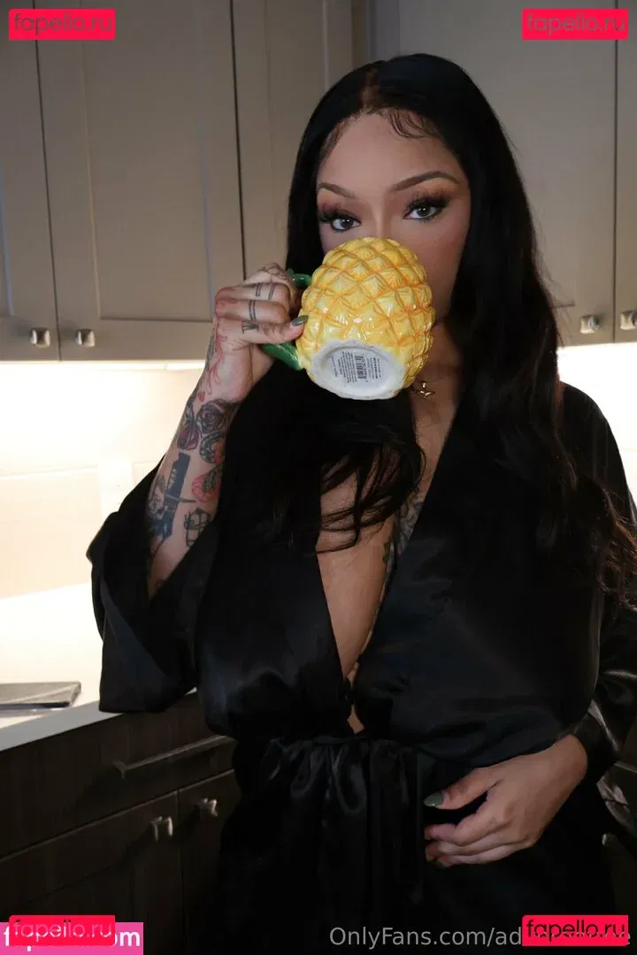 White_Fairyy Onlyfans Photo Gallery 