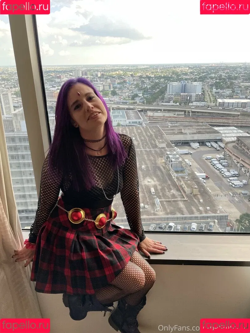petitetreat_ Onlyfans Photo Gallery 