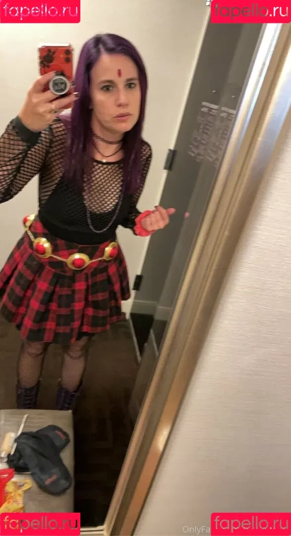 petitetreat_ Onlyfans Photo Gallery 
