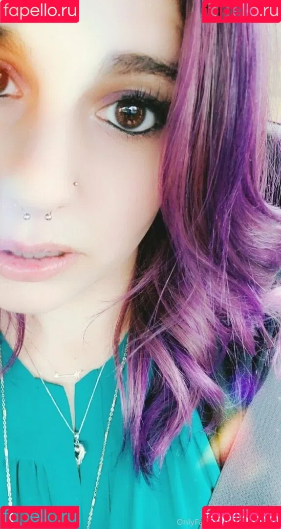 petitetreat_ Onlyfans Photo Gallery 