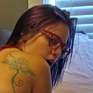 petitetreat_ Onlyfans Photo Gallery 