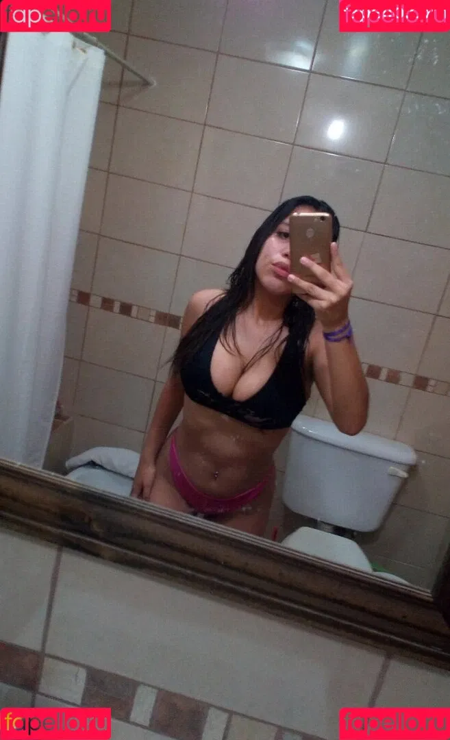 sofiaaleggree Onlyfans Photo Gallery 