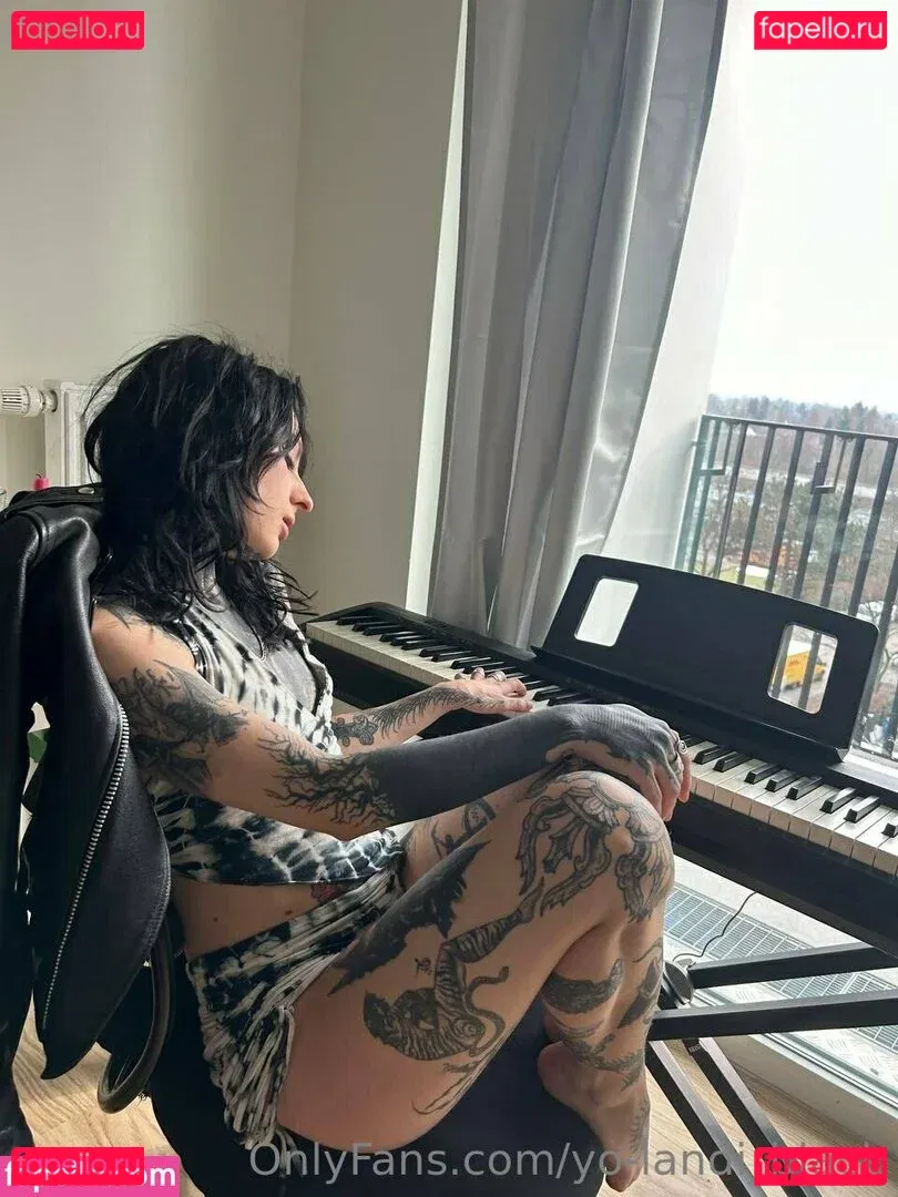 yo-landi_black Onlyfans Photo Gallery 