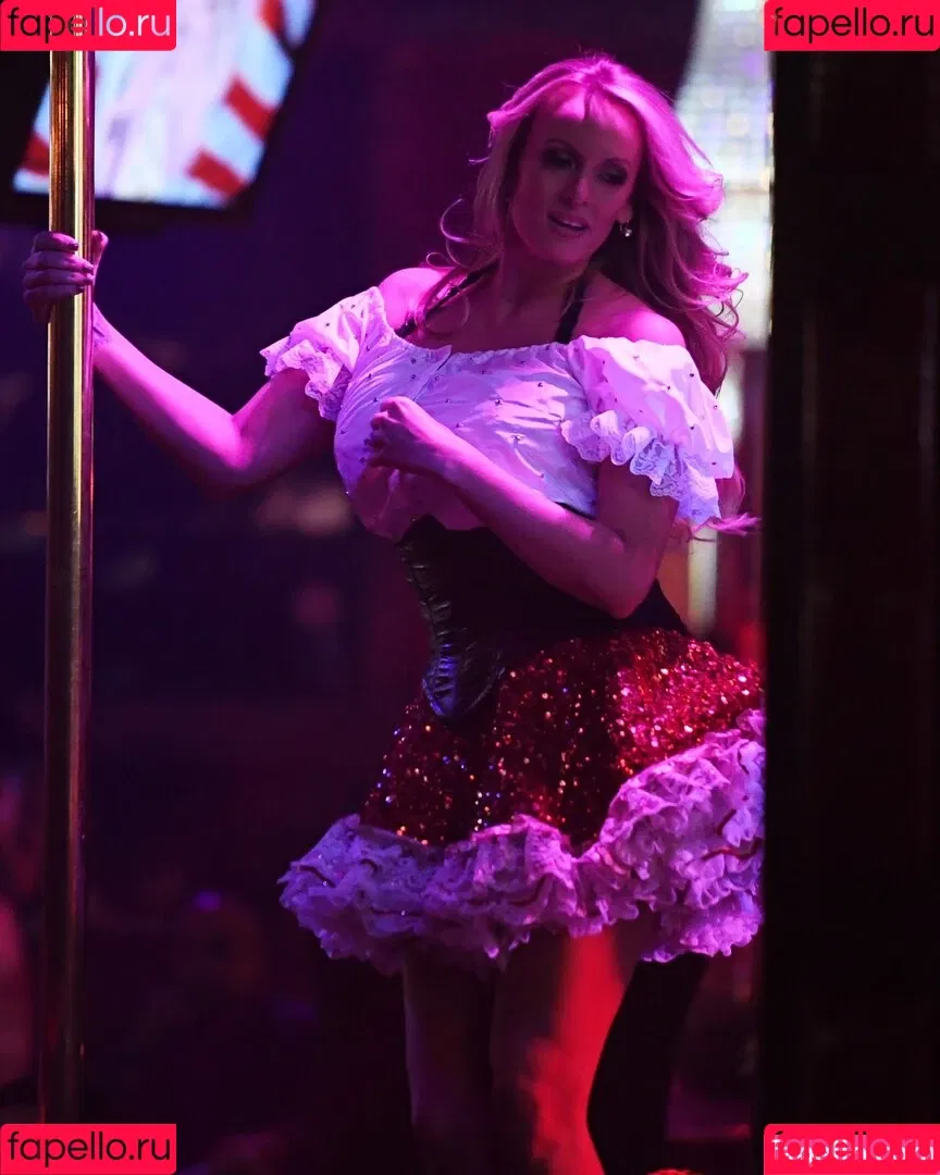 Stormy Daniels Onlyfans Photo Gallery 