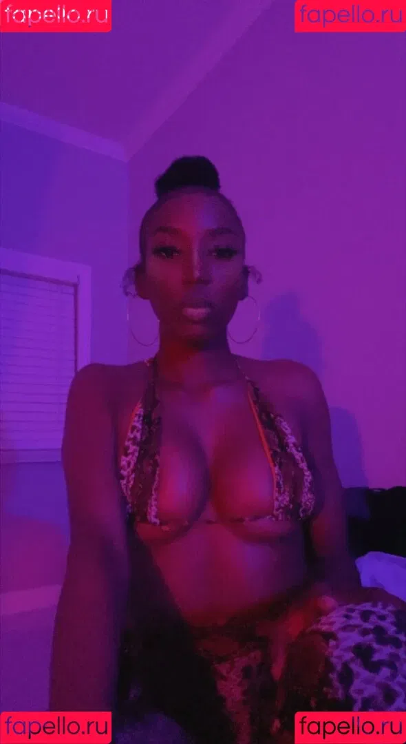 throatog Onlyfans Photo Gallery 