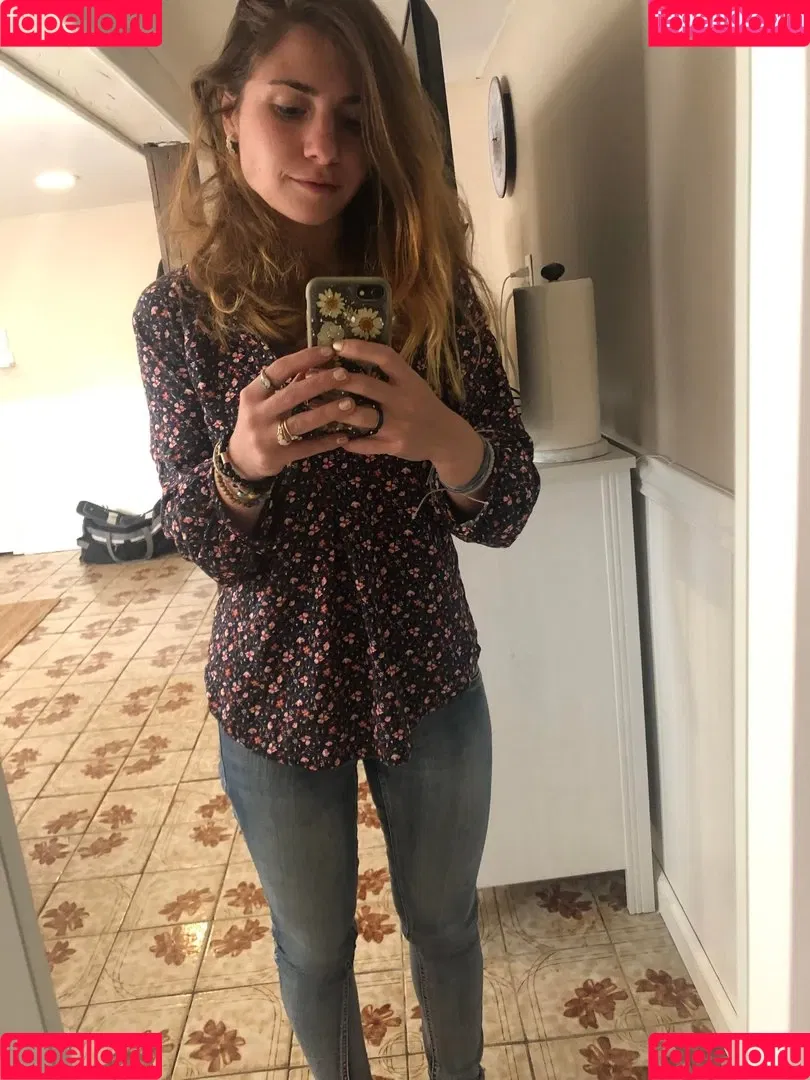 lilathena Onlyfans Photo Gallery 
