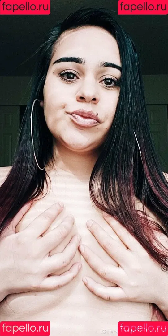bee_main69 Onlyfans Photo Gallery 