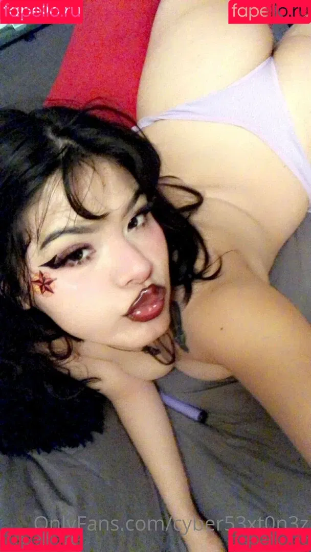 cyber53xt0n3z Onlyfans Photo Gallery 