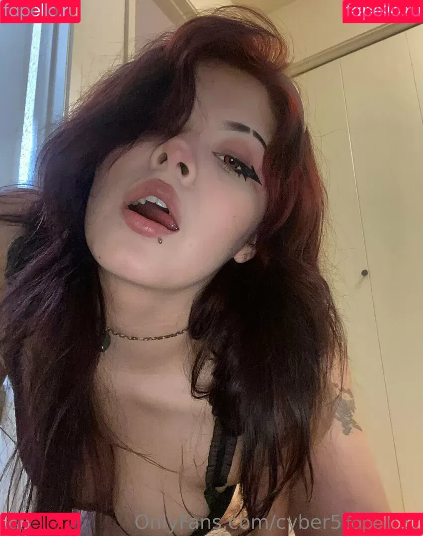 cyber53xt0n3z Onlyfans Photo Gallery 
