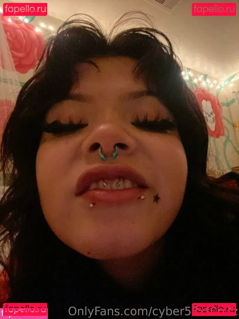 cyber53xt0n3z Onlyfans Photo Gallery 