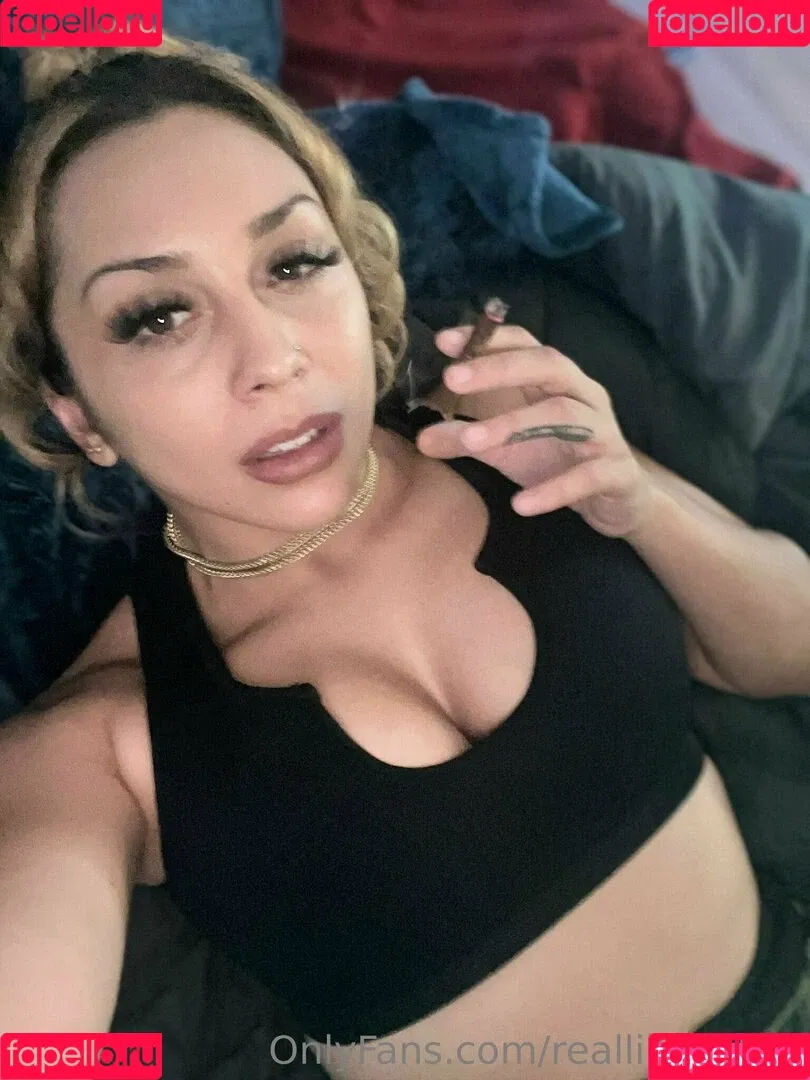 Lilly Hall Onlyfans Photo Gallery 