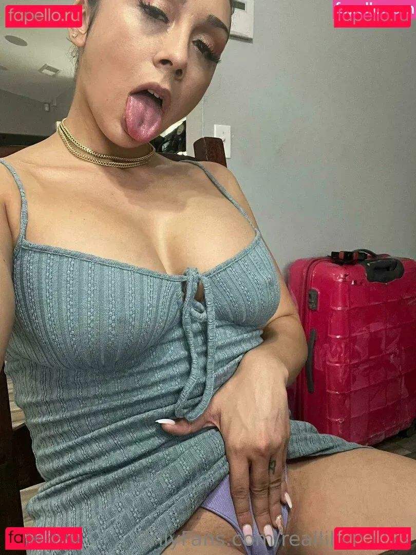 Lilly Hall Onlyfans Photo Gallery 