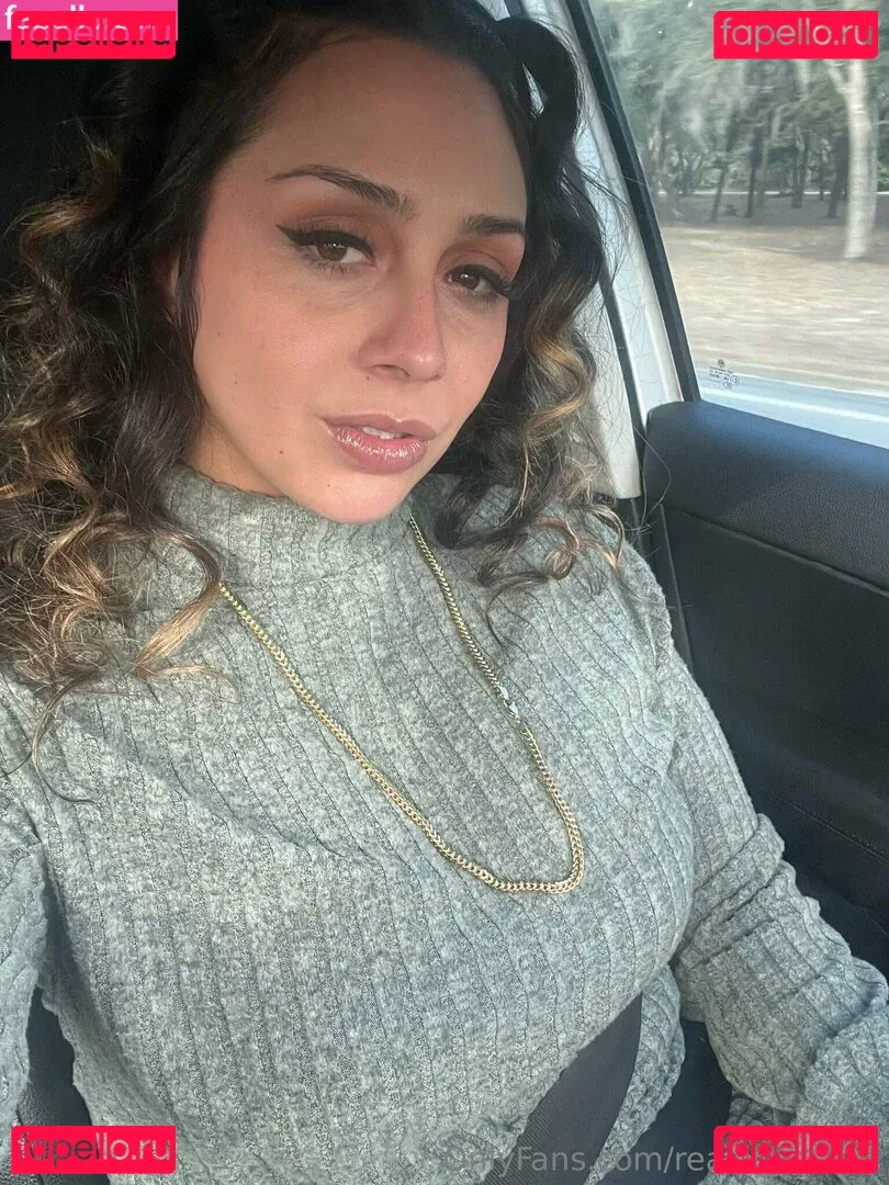 Lilly Hall Onlyfans Photo Gallery 