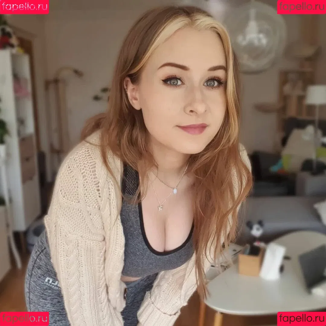 elina twich Onlyfans Photo Gallery 