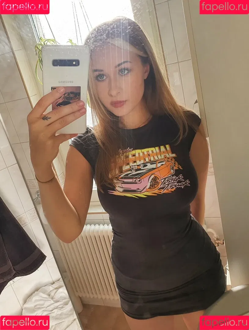 elina twich Onlyfans Photo Gallery 