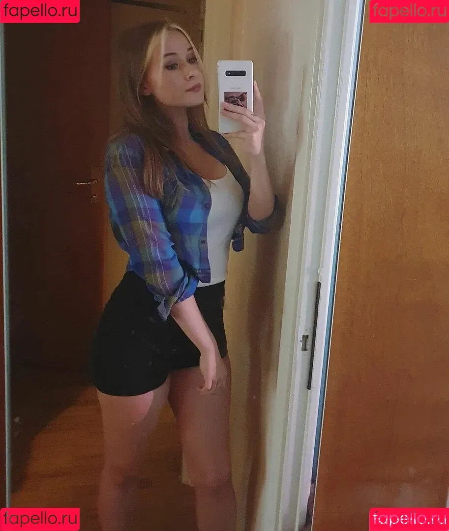 elina twich Onlyfans Photo Gallery 