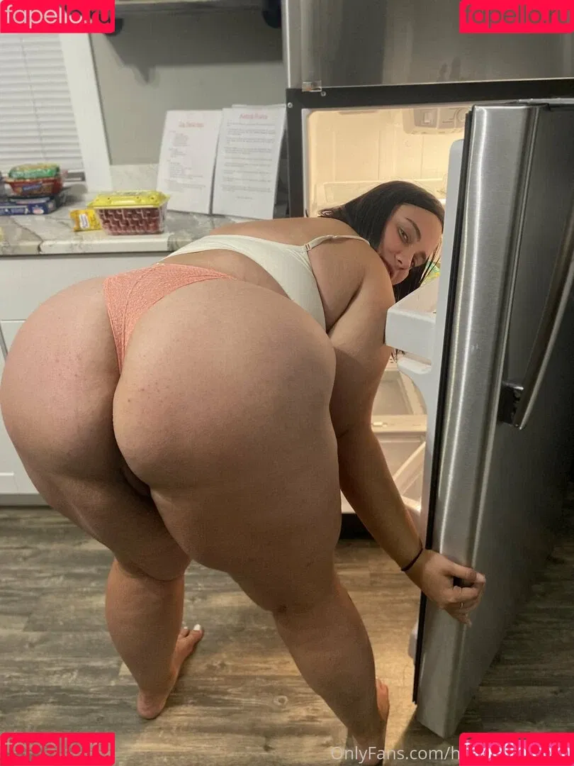 hornythickitten Onlyfans Photo Gallery 