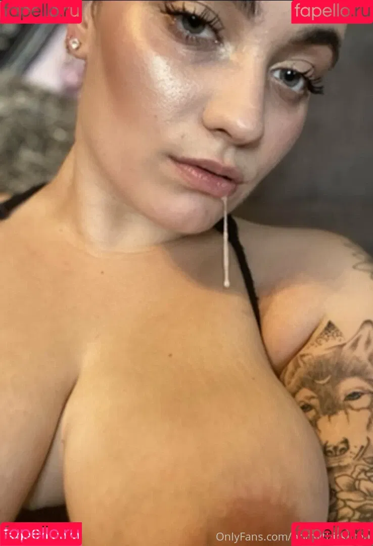 hornythickitten Onlyfans Photo Gallery 