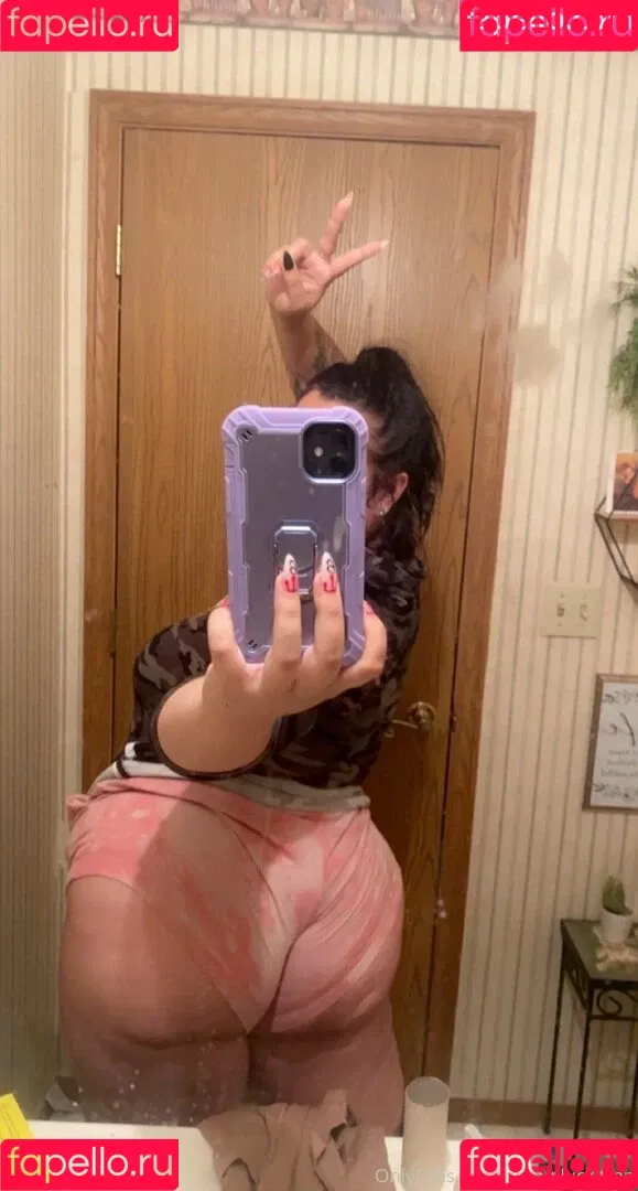 hornythickitten Onlyfans Photo Gallery 