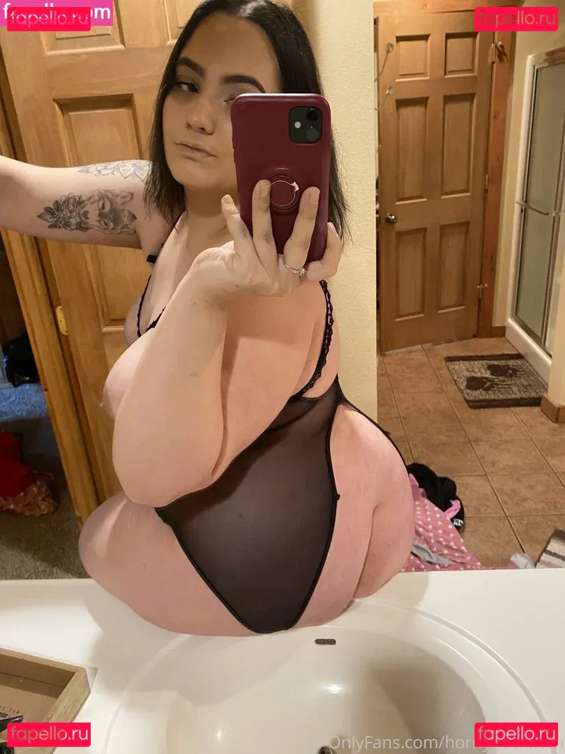 hornythickitten Onlyfans Photo Gallery 