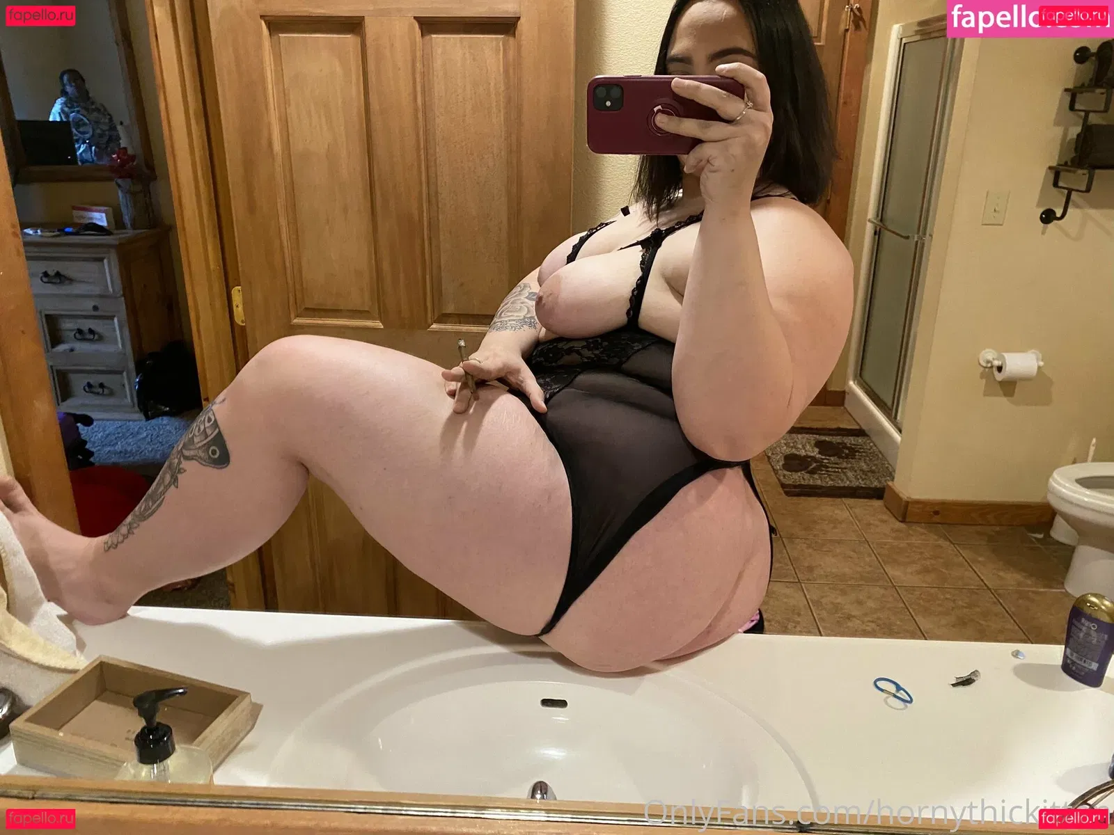 hornythickitten Onlyfans Photo Gallery 