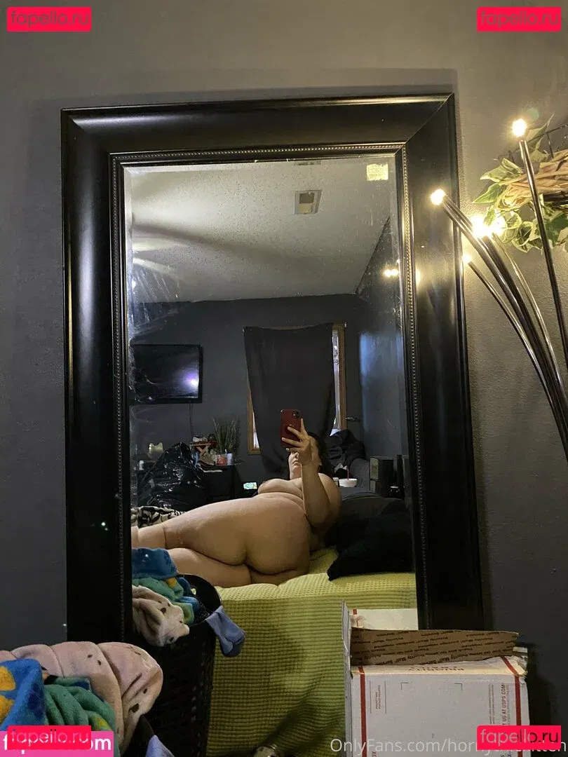 hornythickitten Onlyfans Photo Gallery 