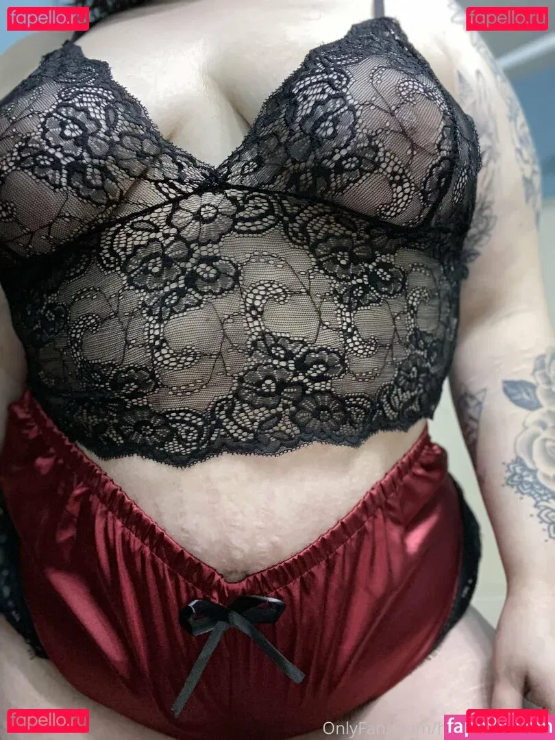 hornythickitten Onlyfans Photo Gallery 