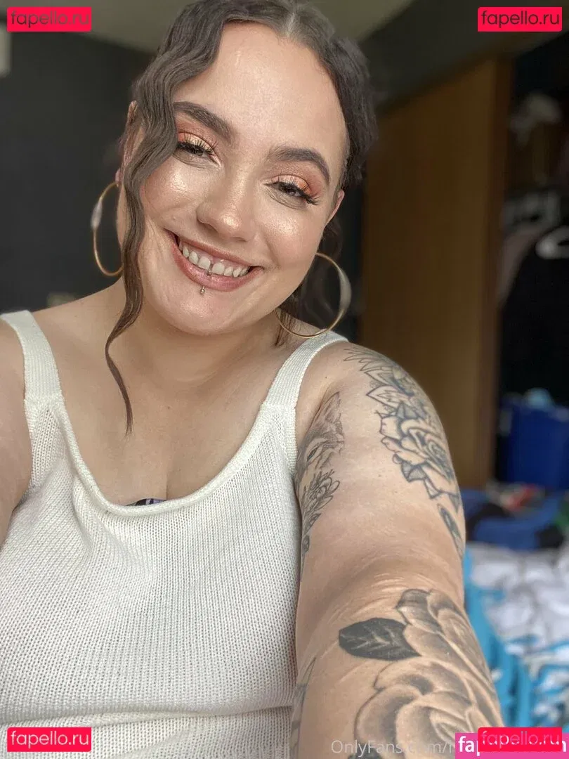 hornythickitten Onlyfans Photo Gallery 