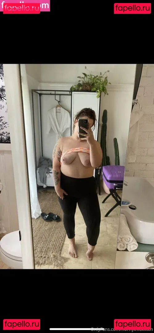 hornythickitten Onlyfans Photo Gallery 