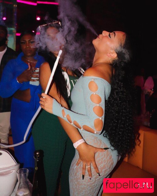 Alix Lapri Nude Onlyfans Photo 33