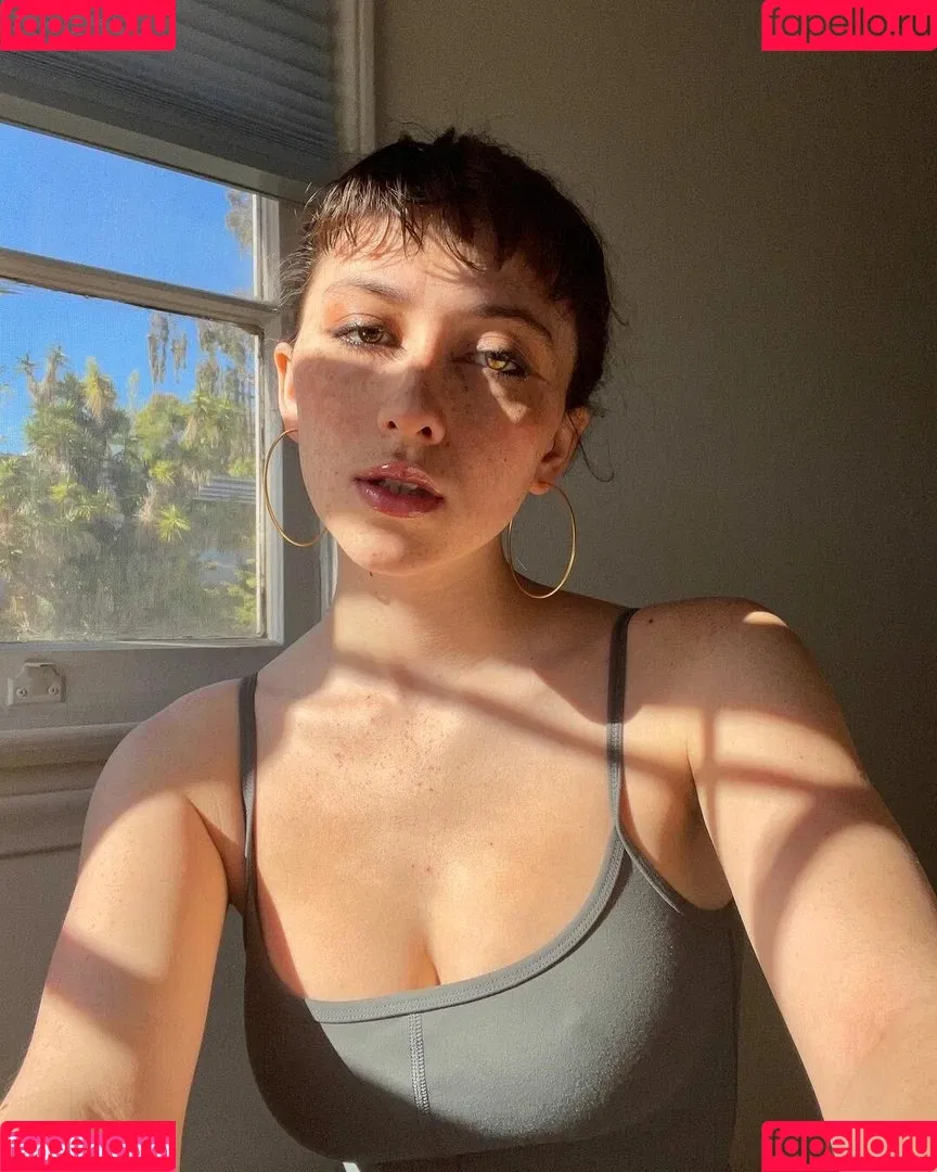 Anuhea Nihipali Onlyfans Photo Gallery 