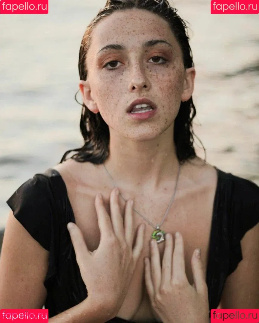Anuhea Nihipali Onlyfans Photo Gallery 