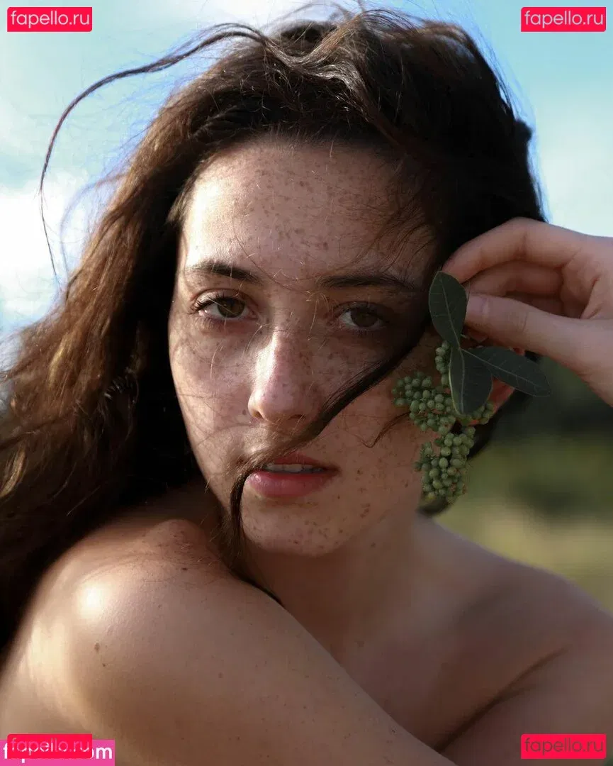 Anuhea Nihipali Onlyfans Photo Gallery 