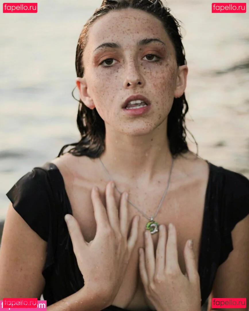 Anuhea Nihipali Onlyfans Photo Gallery 