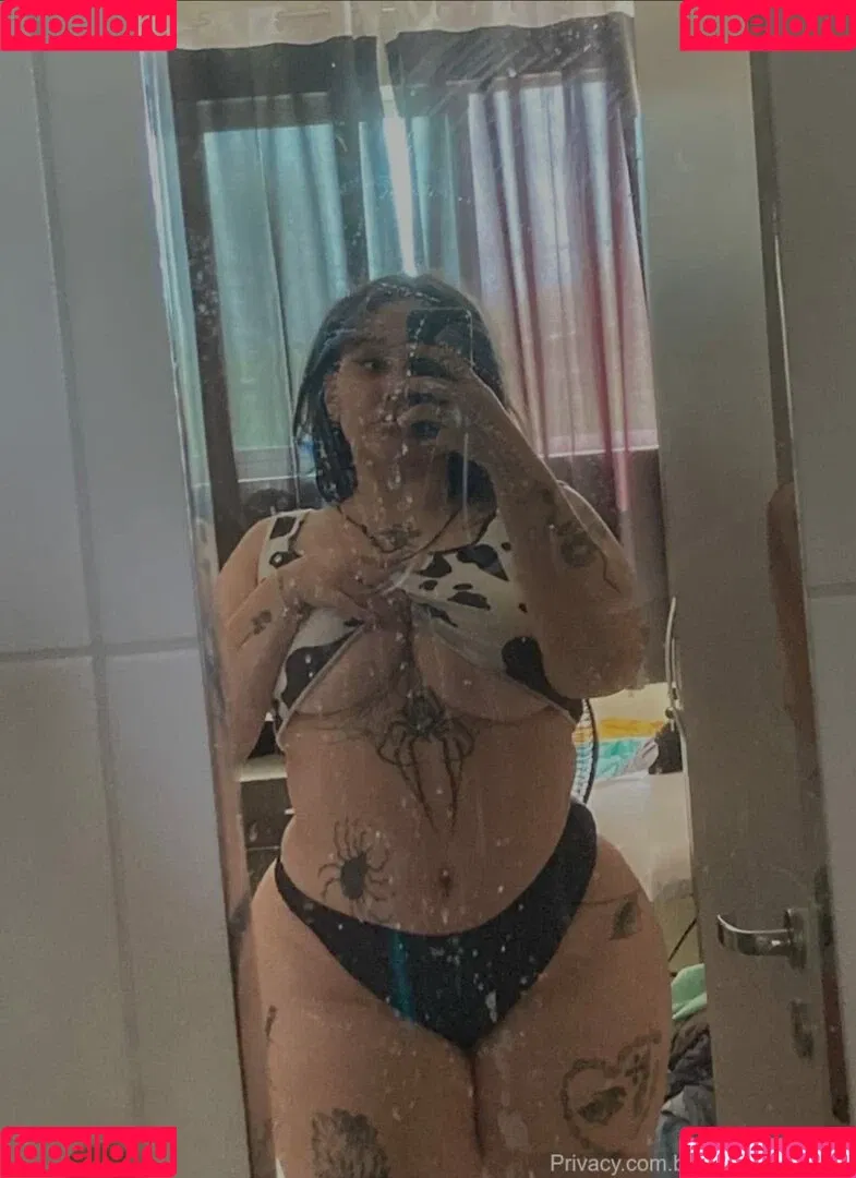 sucubo Onlyfans Photo Gallery 