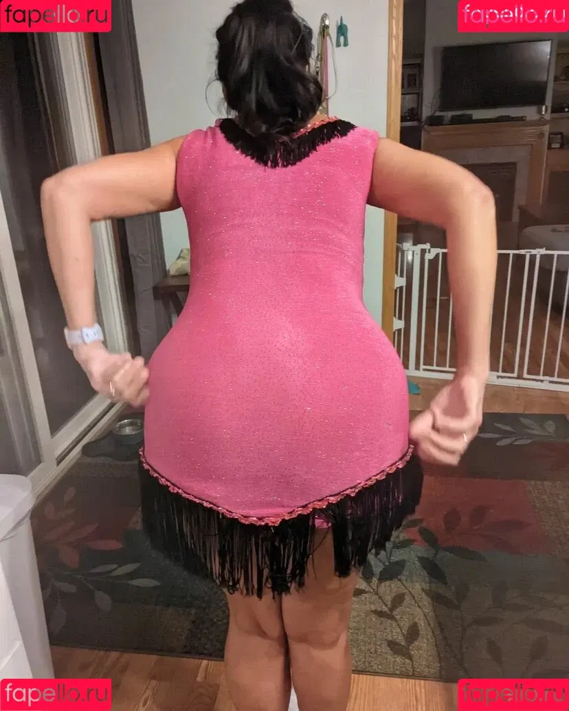 Polly Anna Onlyfans Photo Gallery 