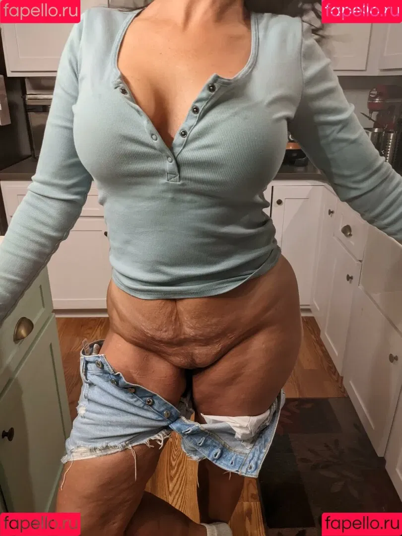 Polly Anna Onlyfans Photo Gallery 